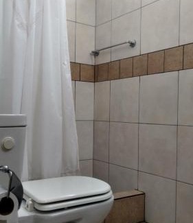 Pigue Apartment | Budget-Friendly Monoambiente Centrico Pihue - Child Friendly