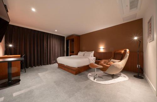 Cheonan Hotel | Monolith Hotel Cheonan