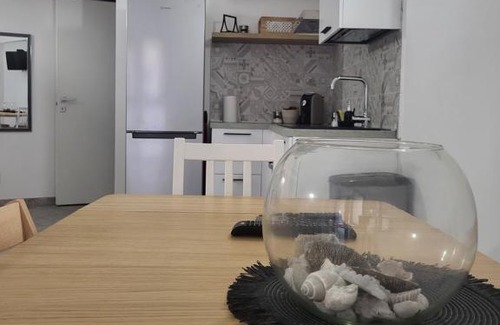 Terracina Apartment | Top-Rated Monolocale ai Cavallucci: Family-Friendly Stay