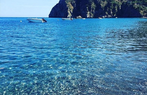 Sant'Alessio Siculo House | Oceanfront Monolocale Bacchelli: Family-Friendly Retreat