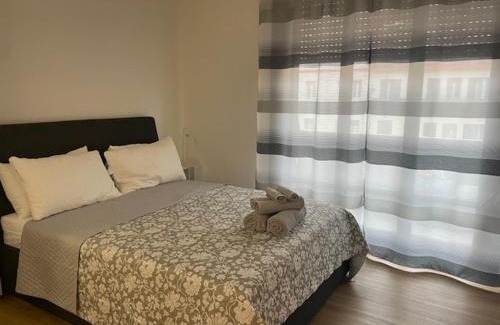 Crocetta-San Lazzaro-Modena Est Apartment | Scenic Monolocale con Terrazzo - Rated 9.4/10, Family Friendly
