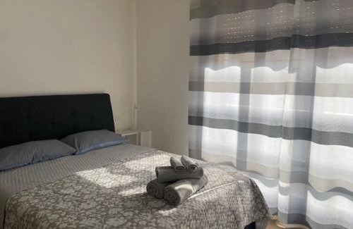 Crocetta-San Lazzaro-Modena Est Apartment | Scenic Monolocale con Terrazzo - Rated 9.4/10, Family Friendly