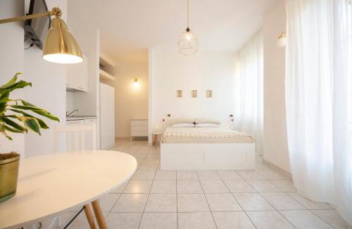 Parma City Centre Apartment | Pet-Friendly Monolocale Farini with Breakfast & High Ratings