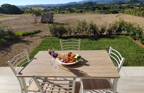 Olbia House | Cozy Monolocale in Campagna with Family-Friendly Amenities