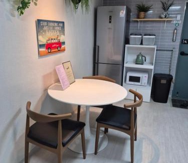 Seongdong-gu Apartment | Monoplan House Seongsu Sunny Stay