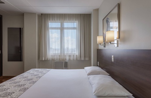 Ribeirao Preto Hotel | Welcoming Monreale Express Ribeirão Preto with Key Amenities