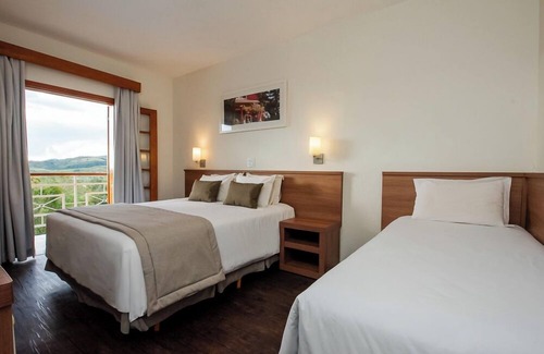 Jardim Philadelphia Resort | Discover Monreale Resort: Water Park Fun and Spa Retreat
