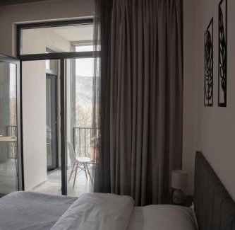 Tsaghkadzor Apartment | Kid-Friendly Monstera Leaf Apartment in Tsaghkadzor - 9.8/10