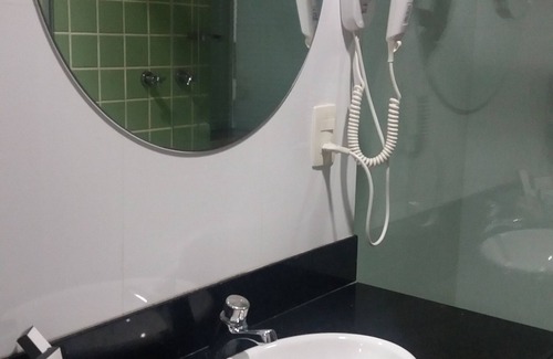 Duque de Caxias Hotel | Comfortable Mont Blanc Apart Hotel with Pool & Spa Access