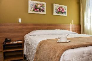 Rio de Janeiro Hotel | Cozy Mont Blanc Suites with Pool & Ocean Views