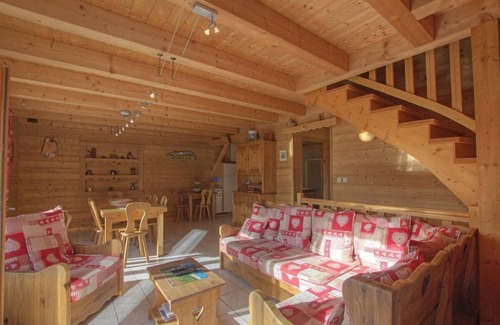 Le Praz de Lys Ski Chalet | Unforgettable Mont Blanc Views from a Cozy Chalet Retreat