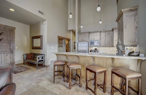Deer Valley Condo | Discover Mont Cervin #32: Ski-In, Pet-Friendly Retreat