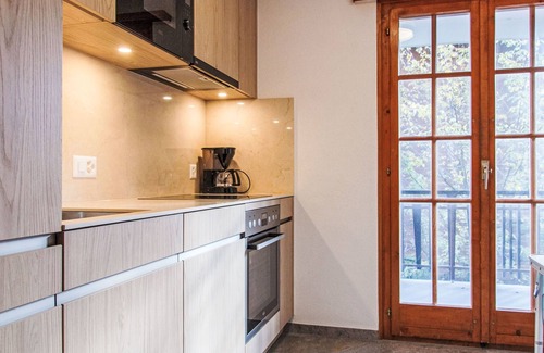 Saint-Pierre-de-Clages Apartment | Experience Comfort at Mont-Soleil 2 with Lake Views