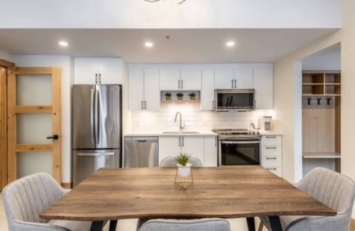 Versant Soleil Condo | Discover Mont-Tremblant: Étoile du Matin with Pool & Spa
