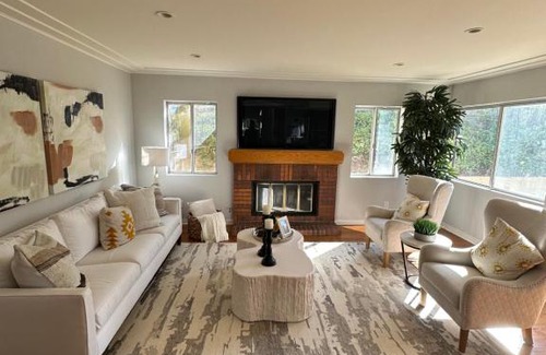 Chino Hills House | Discover Family-Friendly Comfort at Mont Hotel