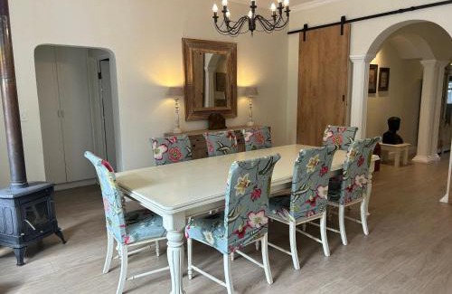 Franschhoek Villa | Discover Comfort at Mont Vue Manor with Pool & Pet Amenities