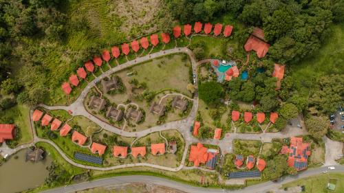 Arenal Hot Springs Hotel | Experience Montaña de Fuego: All-Inclusive 4-Star Comfort