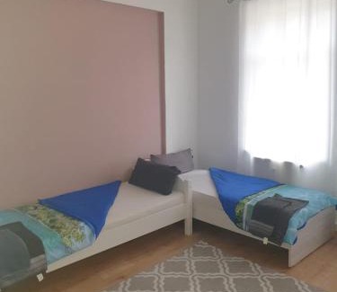 Wurzen Apartment | Pet-Friendly Montage with Breakfast & Child-Friendly Amenities
