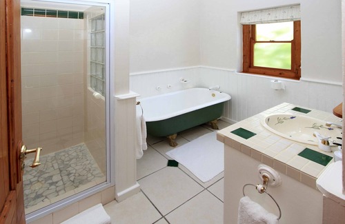 Montagu House | Elevated Stay at Montagu Vines Guest House with Pool & Hot Tub