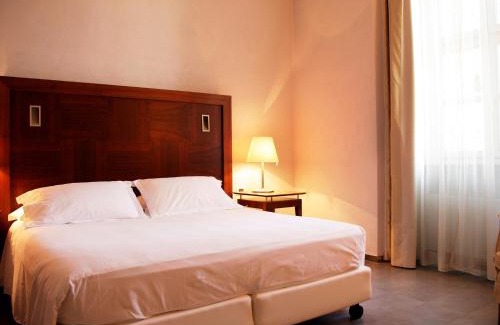 Montaldo Torinese Hotel | Relaxing Montaldo Castle & Resort with Oceanfront Views
