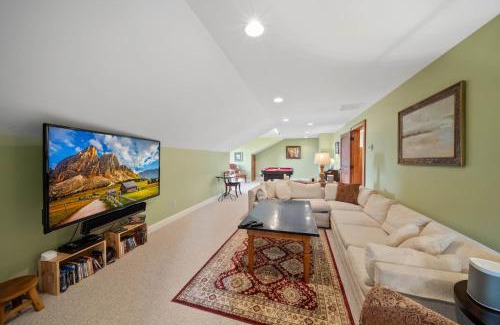 Banner Elk House | Montallori Stone Lodge