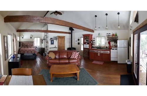 Proctor Cabin | Top-Rated Montana Mountain Guest Cabin with Ocean View