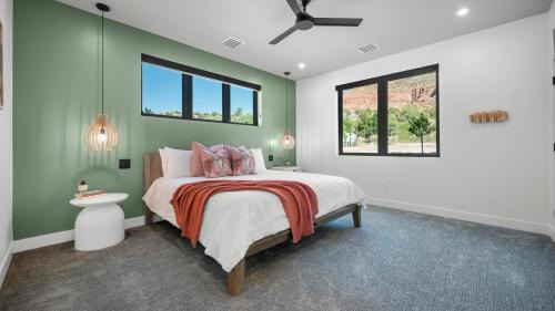 Zion National Park South Entrance Hotel | Relax at Montclair Inn & Suites near Zion National Park
