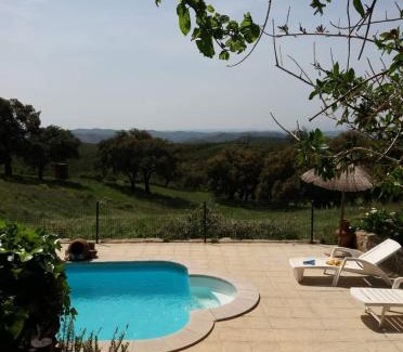 Sao Barnabe House | Monte Abaixo: 4-Star Hotel with Pool & Pet-Friendly Stays