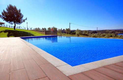 Macedo de Cavaleiros Apartment | Monte Bela Vista: Oceanfront Escape with Excellent Ratings