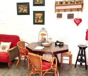 Salir House | Oceanfront Monte Carrascal Guesthouse: Rated 9.2/10