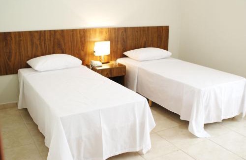 Santa Terezinha Hotel | Pet-Friendly Monte Castro Executive Hotel with Top Amenities