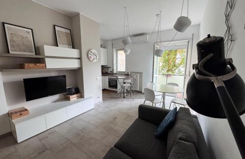 La Fontana Apartment | Monte Cristallo Suite - Isola and Central Station