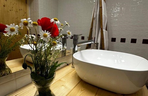 Sao Luis House | Relax at Monte da Caniveta - Casa dos Compadres Retreat