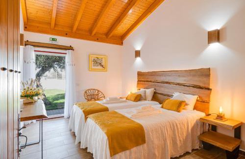 Arraiolos House | Discover Monte Da Raposeira: Family-Friendly Retreat