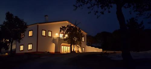 Baiona House | Experience Oceanfront Bliss at Monte da Silveira Hotel