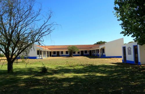 Montemor-o-Novo House | Family-Friendly Escape at Monte do Paco with Great Value