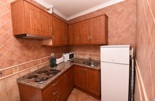 Tavira Hotel | Pet-Friendly Monte dos Avós Village with Pool & Spa