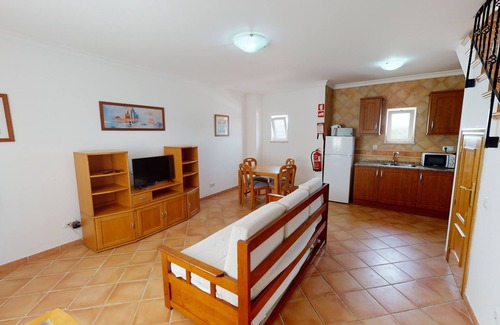 Tavira Hotel | Pet-Friendly Monte dos Avós Village with Pool & Spa
