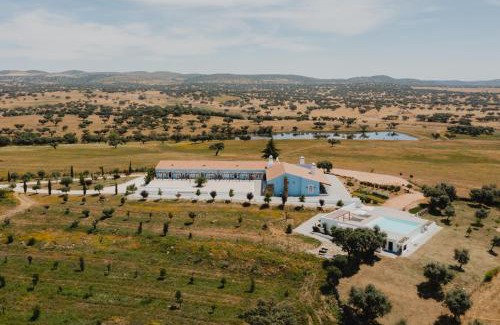 Vila Vicosa Cabin | Discover Monte dos Cordeiros: Oceanfront Bliss & Spa