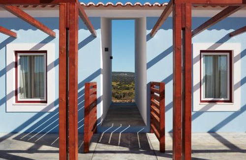 Vila Vicosa Cabin | Discover Monte dos Cordeiros: Oceanfront Bliss & Spa