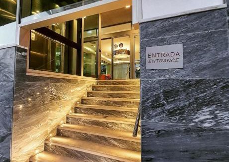 Vila Real Santo Antonio Hotel | Relax at Monte Gordo Hotel With Spa & Oceanfront Views