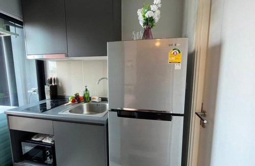 Ramkhamhaeng Apartment | Cozy Monte Rama 9 Condo Near JodFair Market with Pool