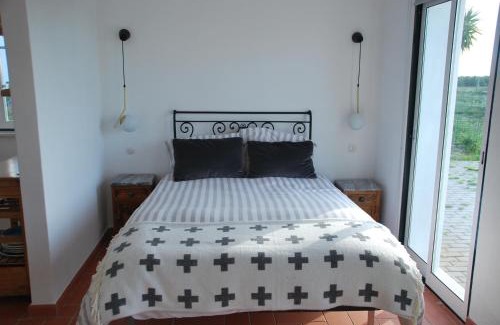 Ferreira do Alentejo House | Inviting Monte Ramos: Oceanfront Family Getaway with Pool