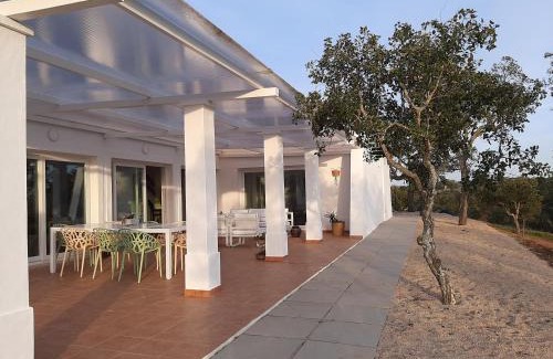 Santiago do Cacem Villa | Top-Rated Monte Vale Manhãs: Pet-Friendly & Family Fun