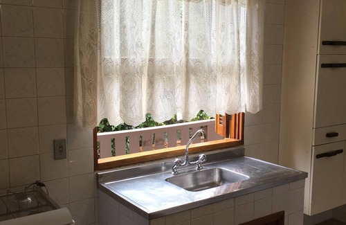 Monte Verde House | Monte Verde: Scenic 2-Bedroom Getaway with Spa & Kitchen