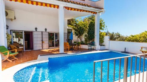 Ojen House | Relax at Monte Verde Ojén by Ruralidays - 4-Star Retreat