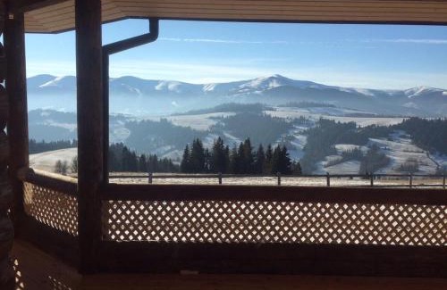 Soymy Ski Chalet | Discover Monte Vista: Pet-Friendly Retreat with Breakfast