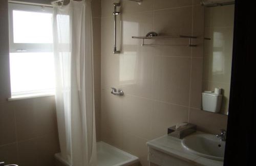 Sommerschield Hotel | Explore Montebelo Indy Maputo: 4-Star Oceanfront Escape