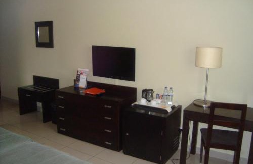 Sommerschield Hotel | Explore Montebelo Indy Maputo: 4-Star Oceanfront Escape