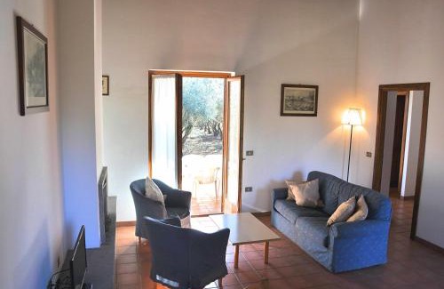 Capranica House | Discover Montecasciano Primula with Pool & Family-Friendly Fun